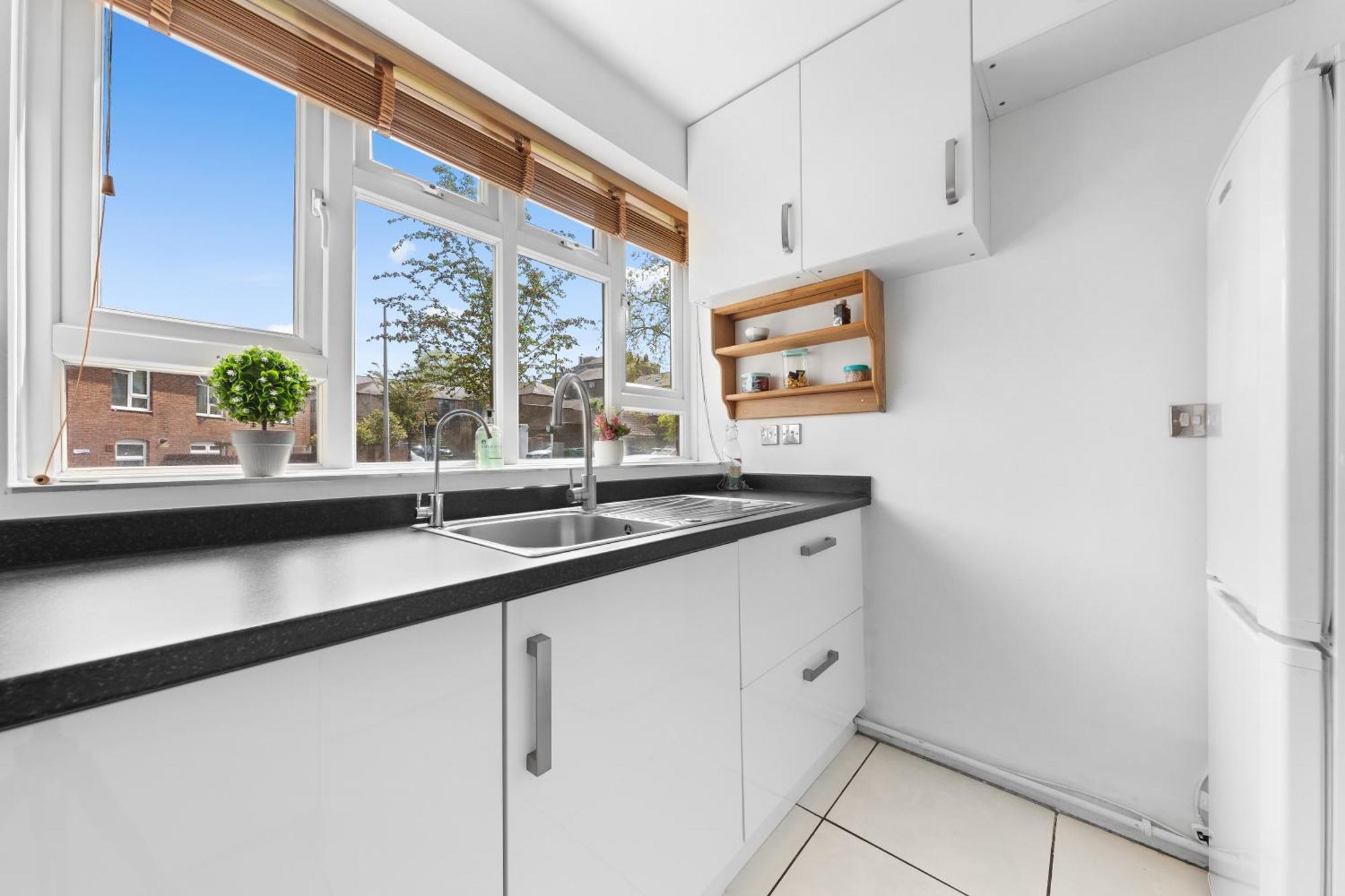 Clapham Serenity Garden Retreat With Free Parking Londra Dış mekan fotoğraf
