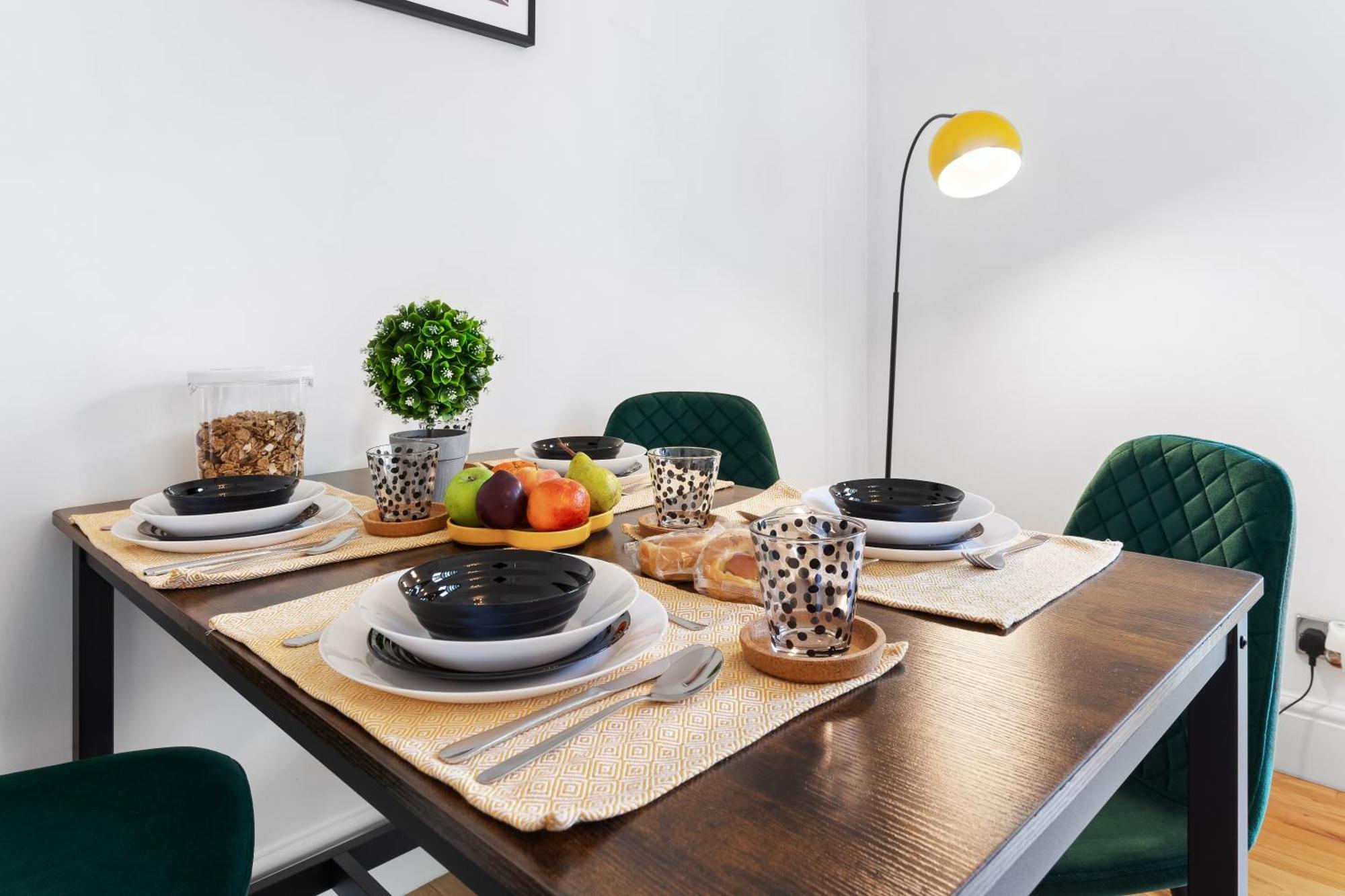 Clapham Serenity Garden Retreat With Free Parking Londra Dış mekan fotoğraf